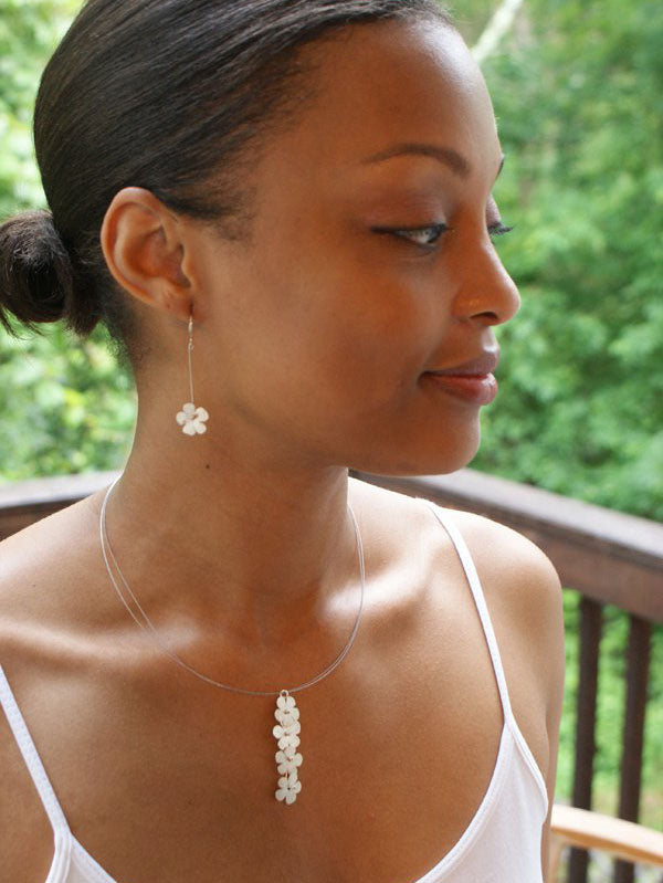Daisy beauty jewelry deals